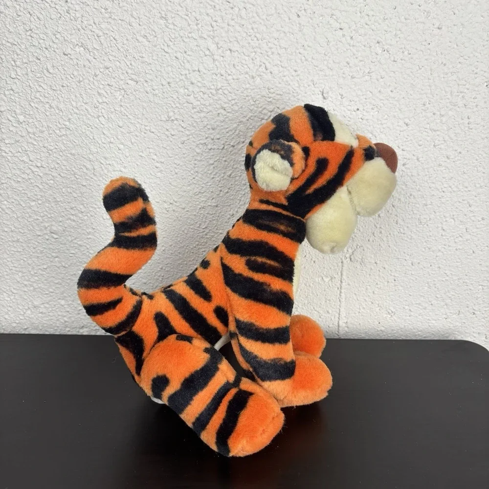 Vintage TIGGER 10